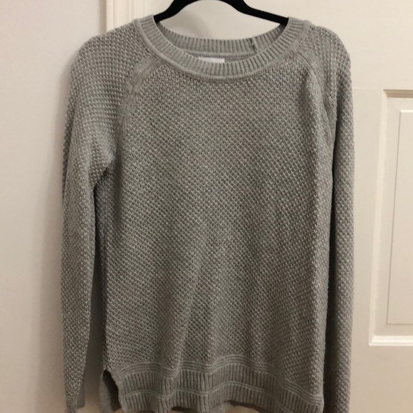 Sweater - Picture 1 of 1